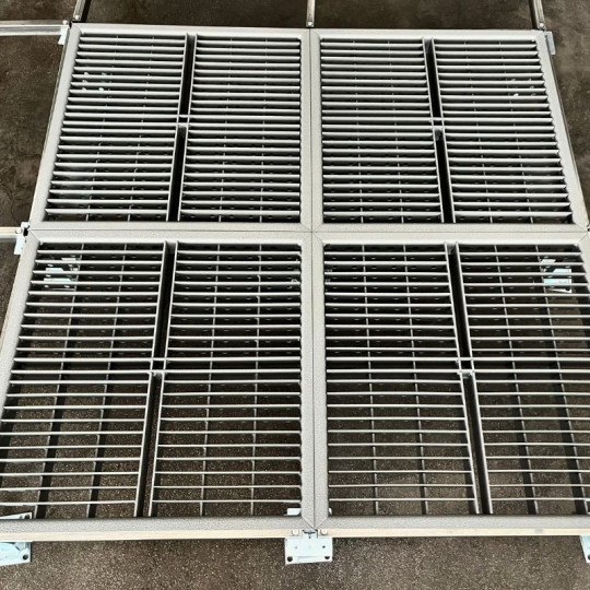 Tấm Sàn Nâng Kỹ Thuật Thép Đục Lỗ – Steel Perforated Raised Access Floor Tile